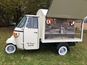 Piaggio Ape Prosecco Bar