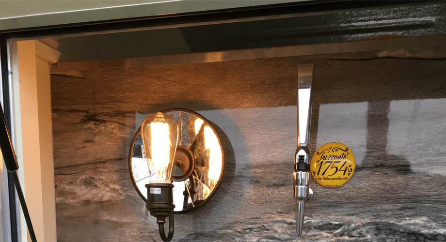 bar - Piaggio Commercial UK