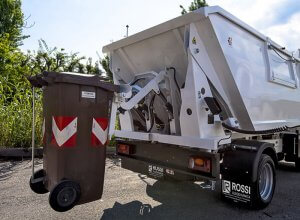 piaggio refuse truck
